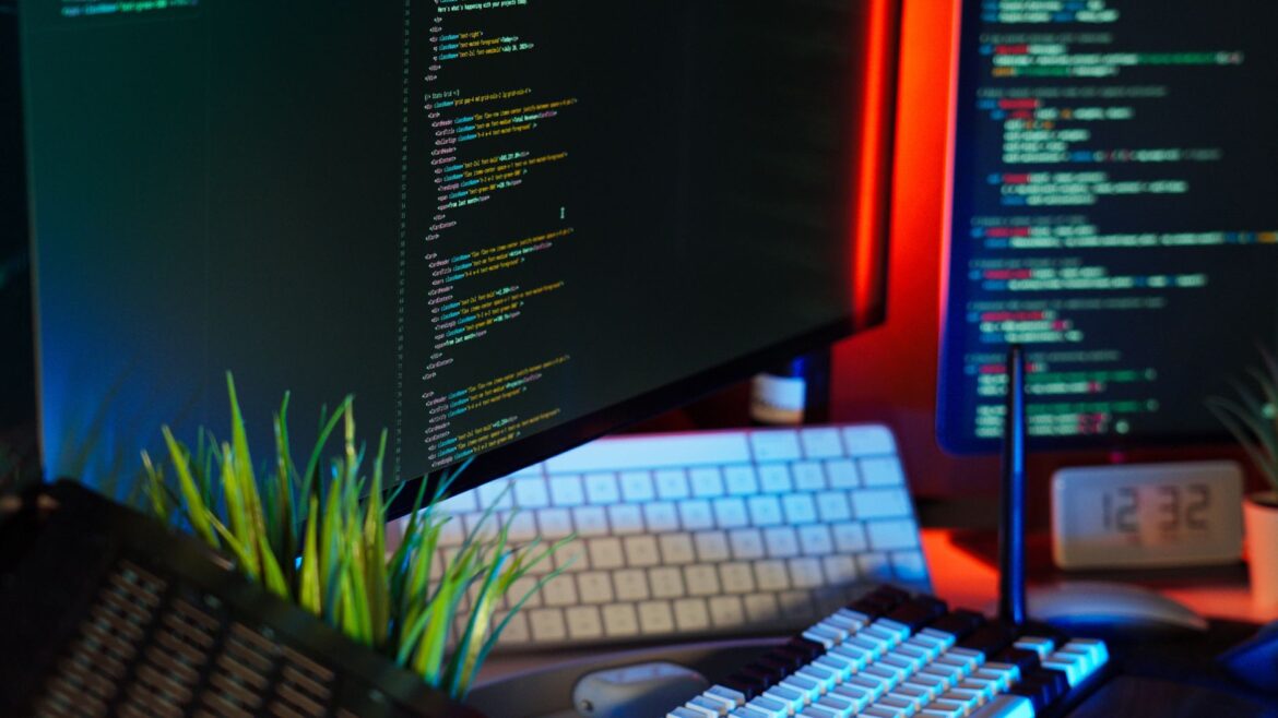 CSRF token – jak działa ochrona formularzy i jak wdrożyć ją bez błędów - ilustracja artykulu